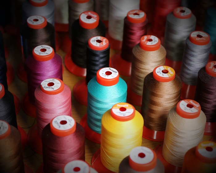 耐久性に優れた高級糸