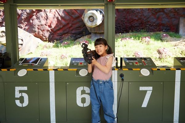 ▲ニジゲンノモリでゴジラを迎撃せよ！