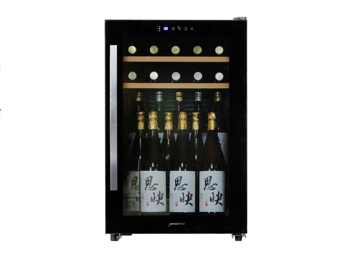 CG-C30W(日本酒収納イメージ)