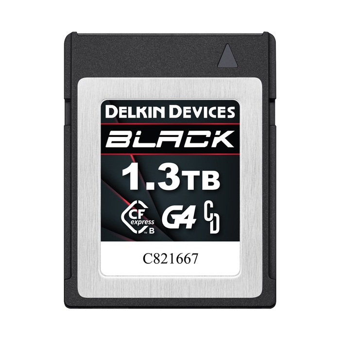 受賞：BLACK G4 CFexpress Type B カード