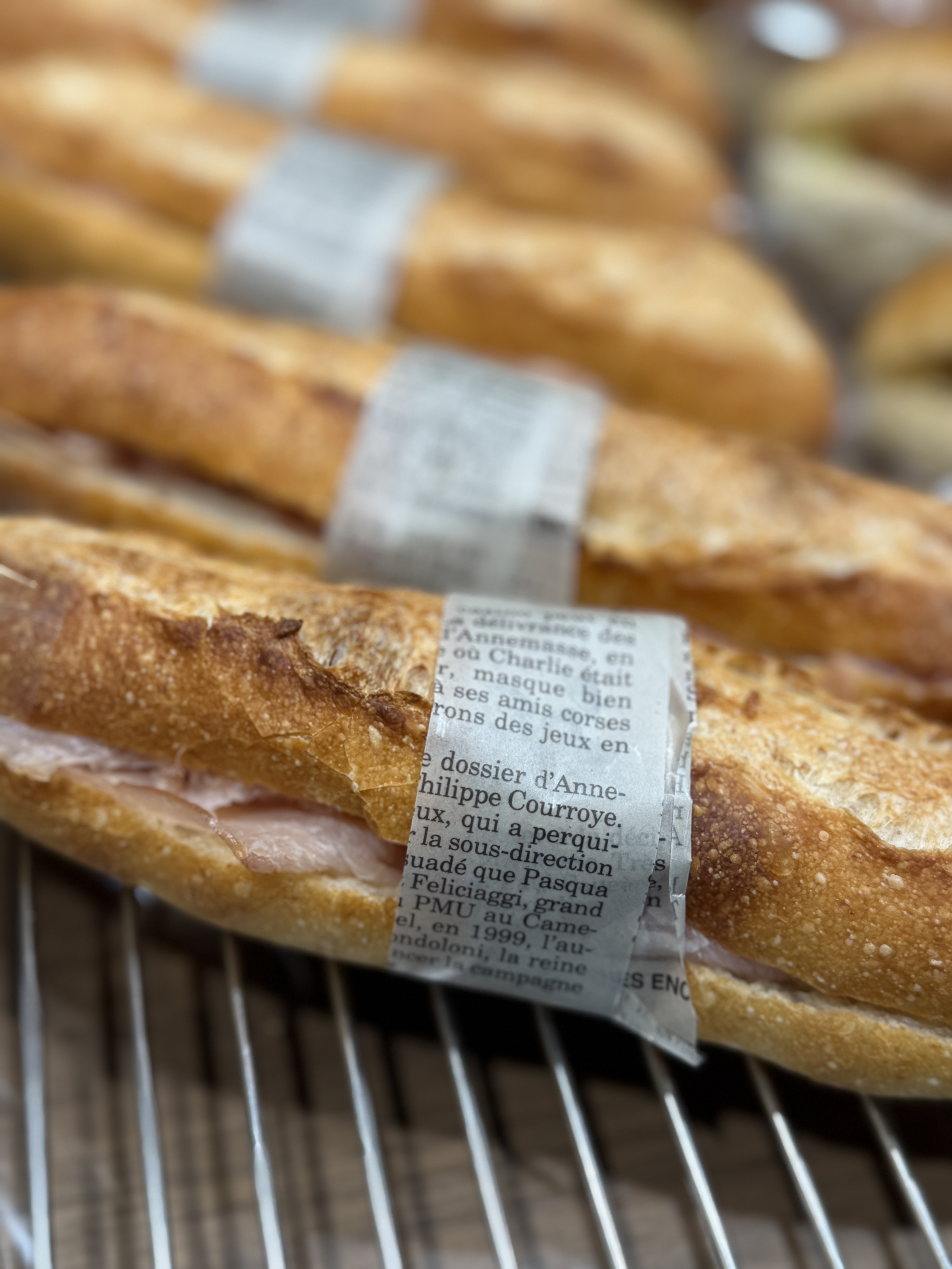 生ハムとクリームチーズフランスパン
