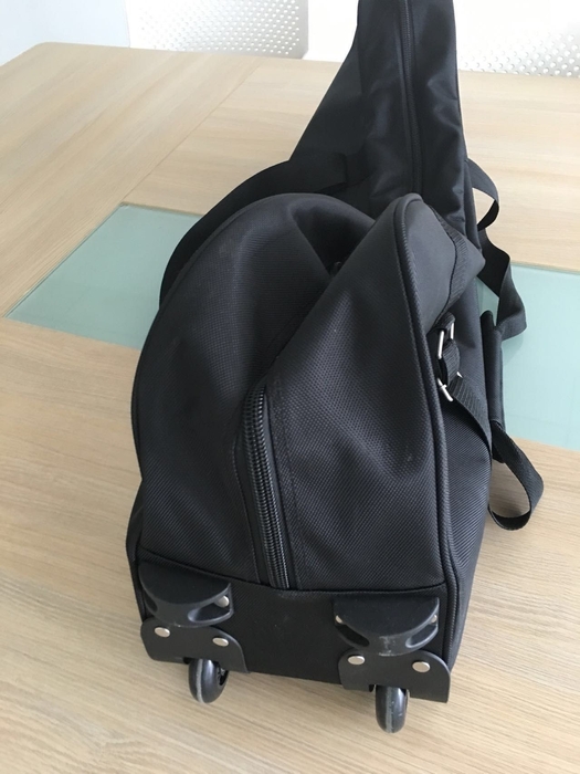 キャリーバッグ_3