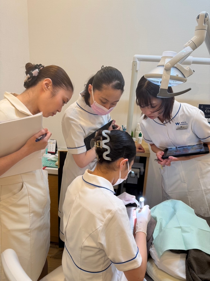 歯科衛生士が現場で学ぶ教育風景
