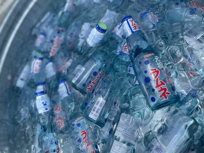 昔ながらの瓶ラムネをおひとりさま1本サービス！