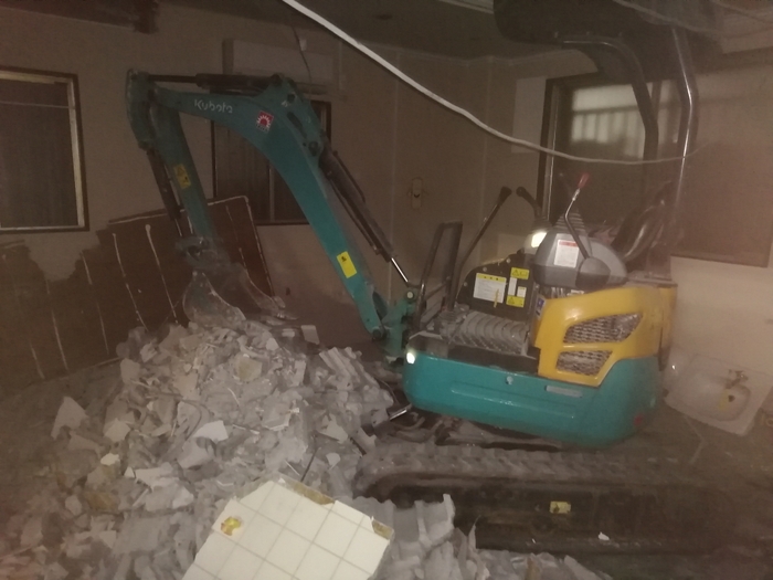 1階 認可外保育施設の基準を満たすべく