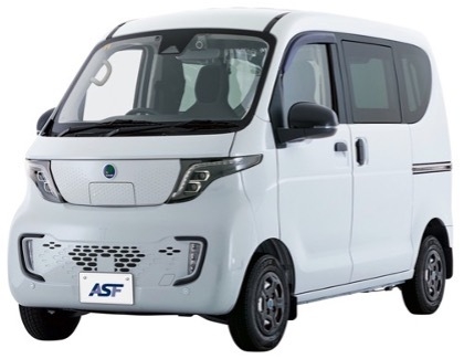 車体色：スカイシルバー