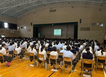 ＜自転車の安全利用促進委員会レポート＞　 高校生の通学時自転車事故全国ワースト14位の千葉県　 千葉県立松戸高等学校全校生徒約750名、 鎌ケ谷西高等学校約390名への「自転車の交通安全教室」を開催