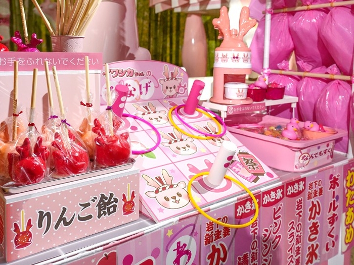 「イワシカ屋台」の展示品はスタッフの手作り ※お手を触れずにご覧ください。