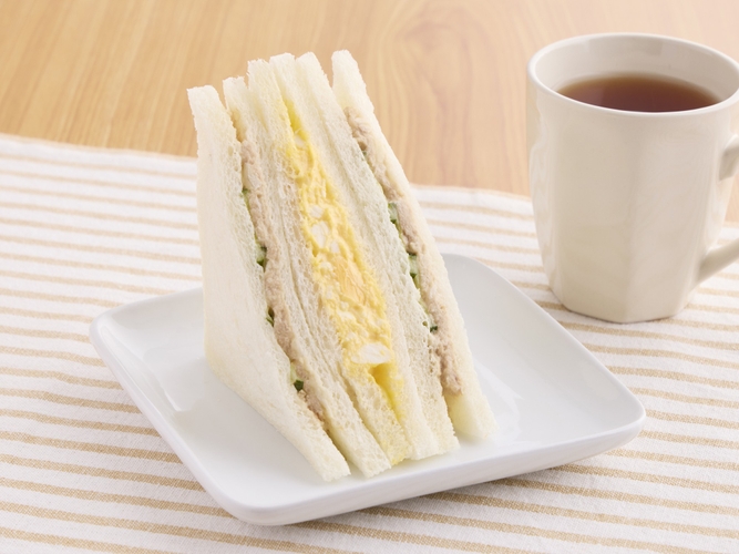 ツナたまごサンド　通常　イメージ