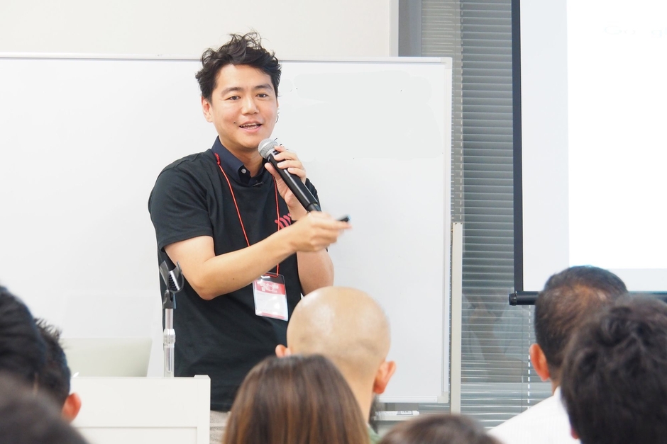 講師のマックスヒルズ・廣見 剛利