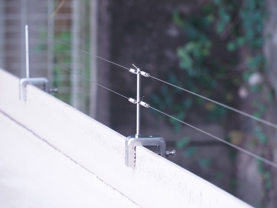 クランプの向きを変えて2パターンの取り付けが可能