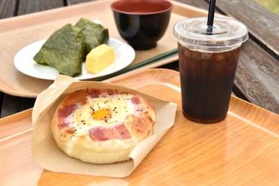 天白キャンパスの2つの学食の「100円朝食」メニュー