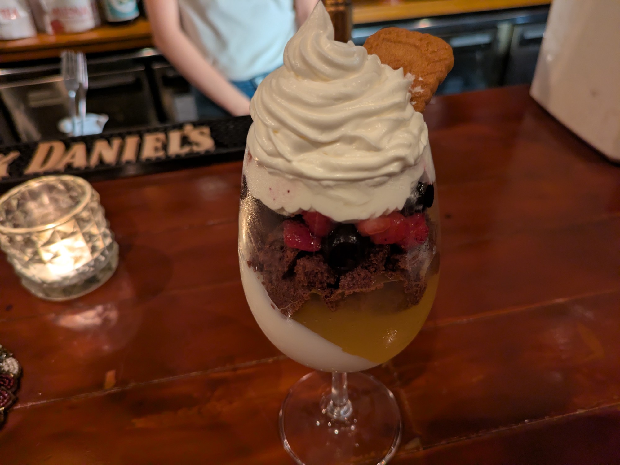 自由が丘のミュージックバー「hyphen（ハイフン）」と東京大学院生が手がける「nomo」がコラボ出店！