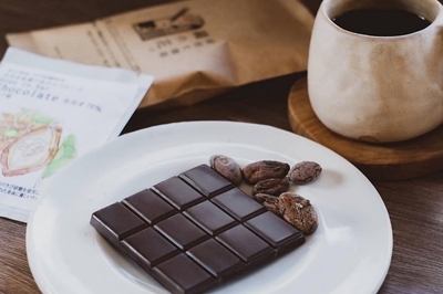 珈琲と焼菓子のこみち(92.焙煎と珈琲 織の花。AND CACAO)