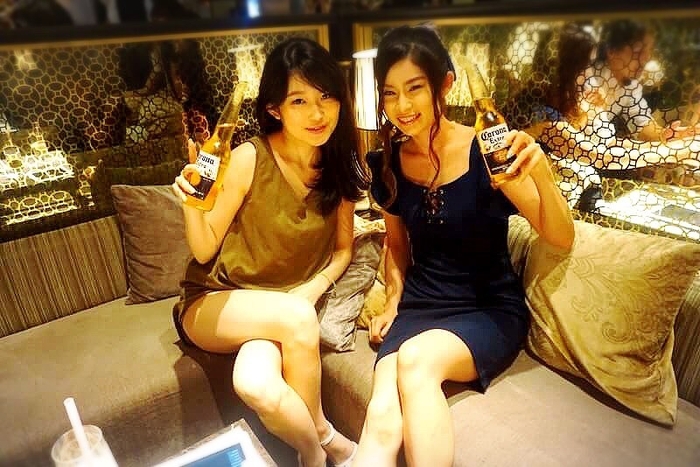 ORIENTAL LOUNGE 17