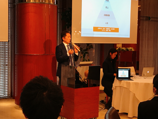 「人材の大切さ」を話す遠藤代表取締役社長兼CEO