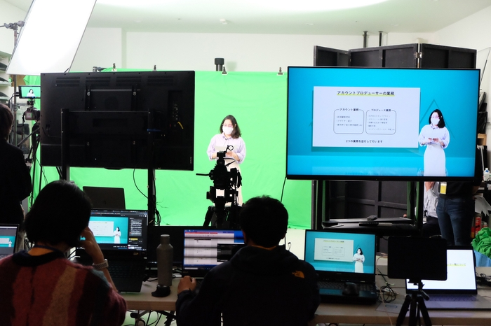 バーチャルプレゼン スタジオイメージ