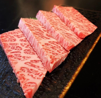 産地直送のド鮮度肉を使用