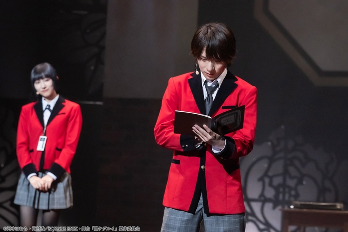 ©河本ほむら・尚村透／SQUARE ENIX・舞台「賭ケグルイ」製作委員会