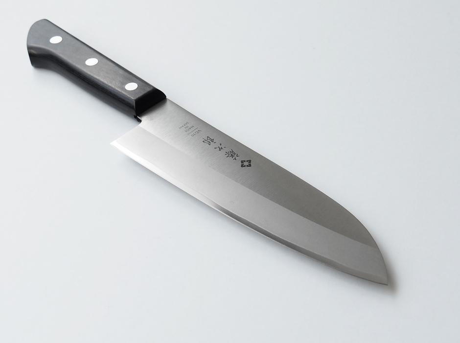 職人の手作業による刃付け