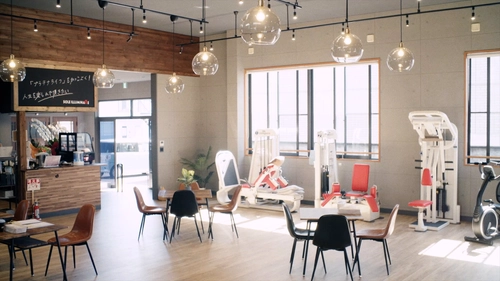 AIが下書き、人が確定── モニタリング報告書作成支援を17店舗で順次展開