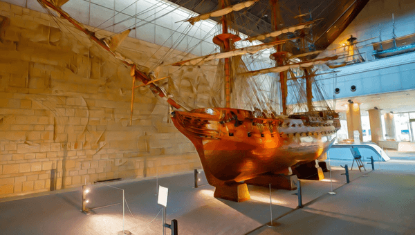 神戸海洋博物館|ロドニー号