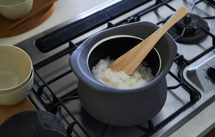 先着100名さまに特製しゃもじプレゼント！