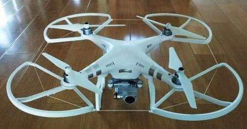 DJI 製のドローン