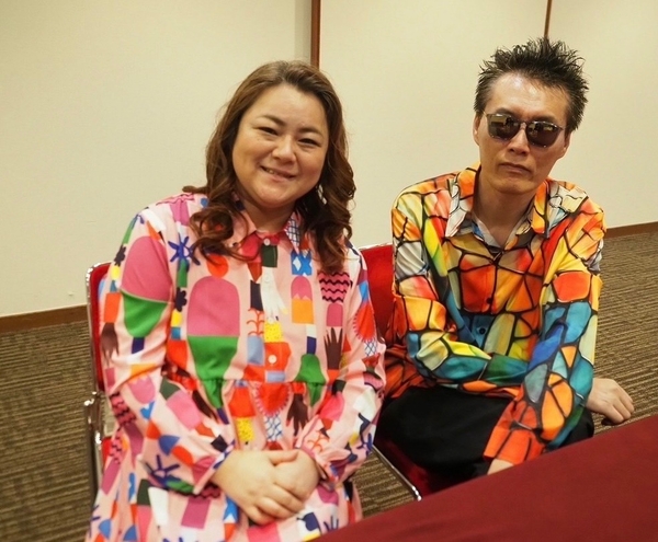 左からSIZUKU、GOD