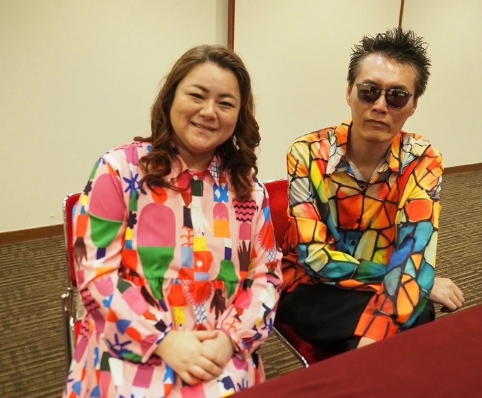 左からSIZUKU、GOD