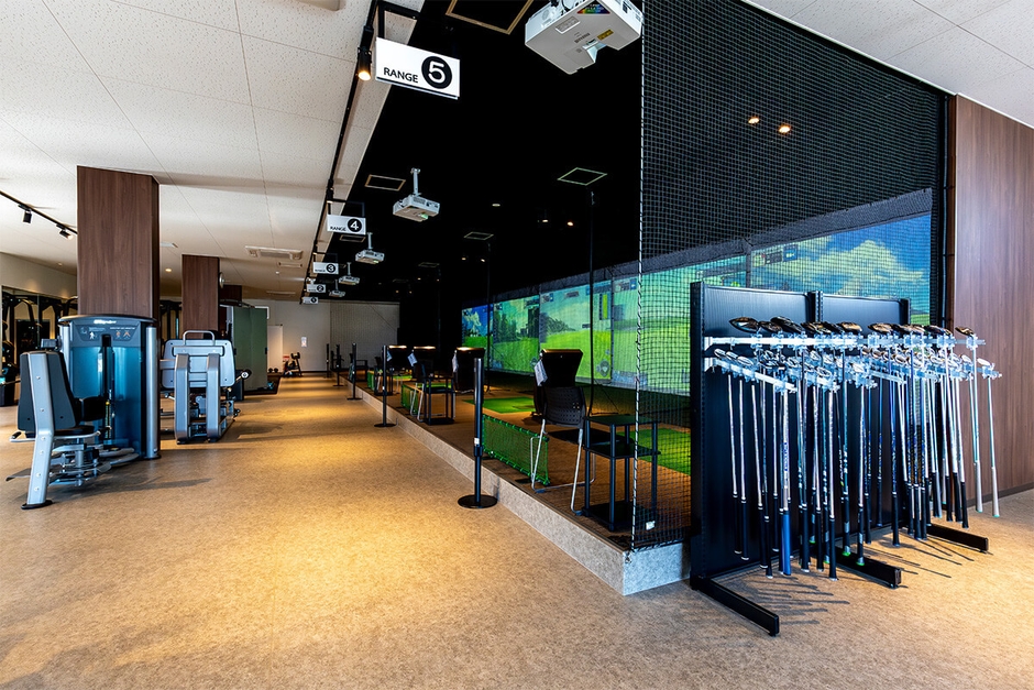 世界初※LPGA公認ゴルフシミュレーター導入エリア(春日部店)