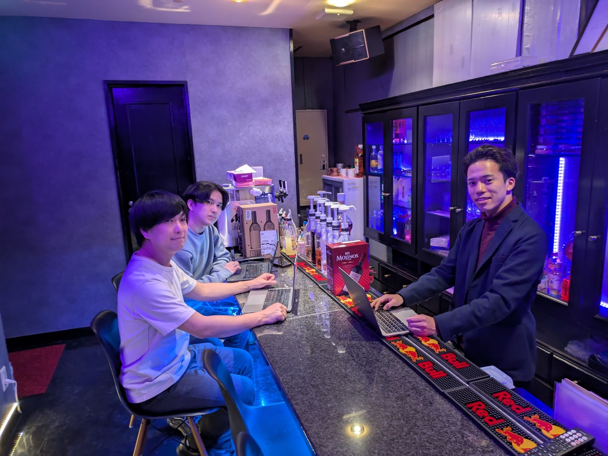 プロeスポーツチーム「INSOMNIA」が ゲーマーズバー「INS Bar」を錦糸町にオープン