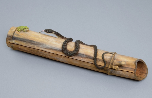 【2023年】木彫蛙と蛇