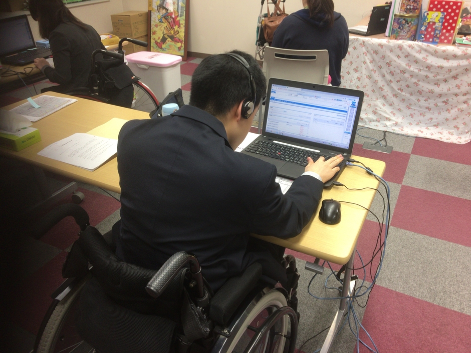 事業所内　作業風景