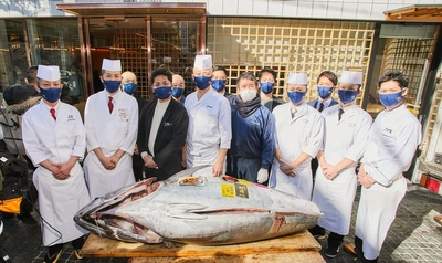 豊洲市場マグロ初競り、 ONODERA GROUP が一番マグロを最高値で落札！