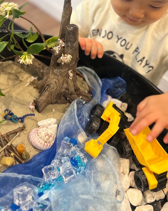 ベアトリーセンサリープレイ_遊びから学ぶ