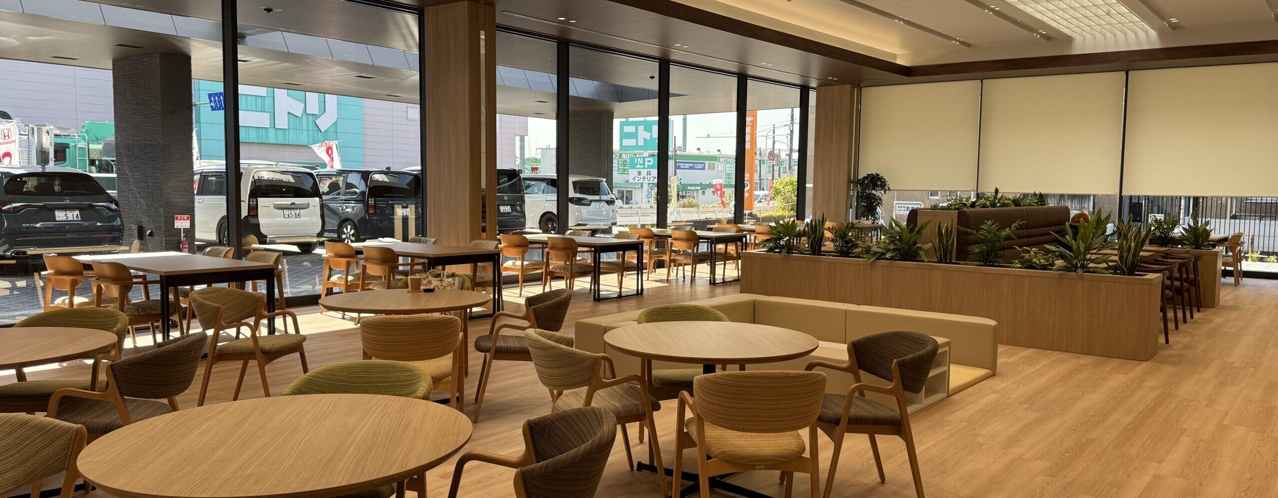 Honda Cars 埼玉中 岩槻店 新店舗内観