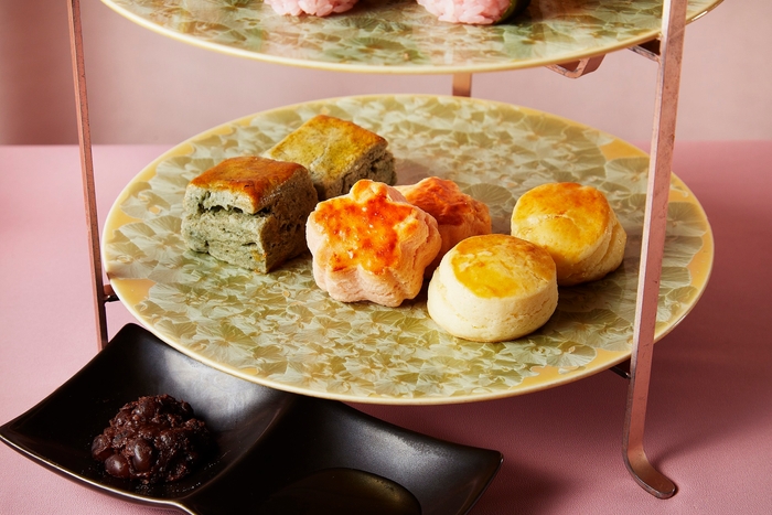 桜アフタヌーンティー<スコーン>