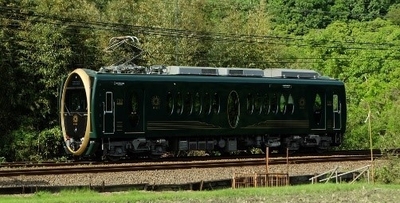 732号車 観光列車「ひえい」