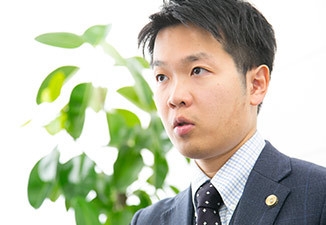 講師 新田 真之介弁護士
