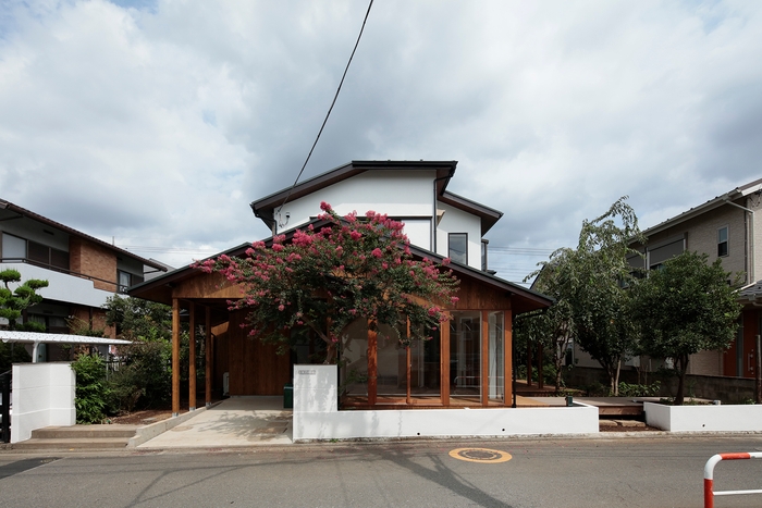 準グランプリ「観察と試み-標準的な木造一軒家を60代の一人暮らしである施主が開く-」撮影:鳥村鋼一