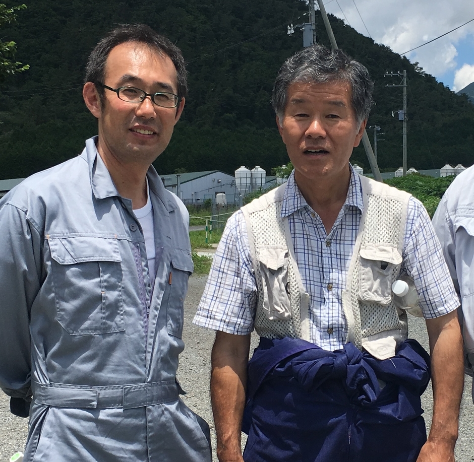 生産者さんがあってこその豚肉。つながりを大事にし、できる限り直接出向いて交流を持つことを心掛けています。