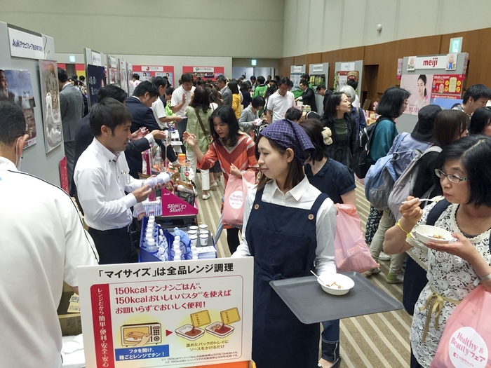 試食のできるブースもお楽しみ