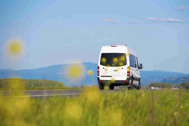 アパートに友達や両親が車で来る場合、どこに停めればいいの？