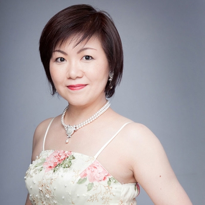横山美奈氏