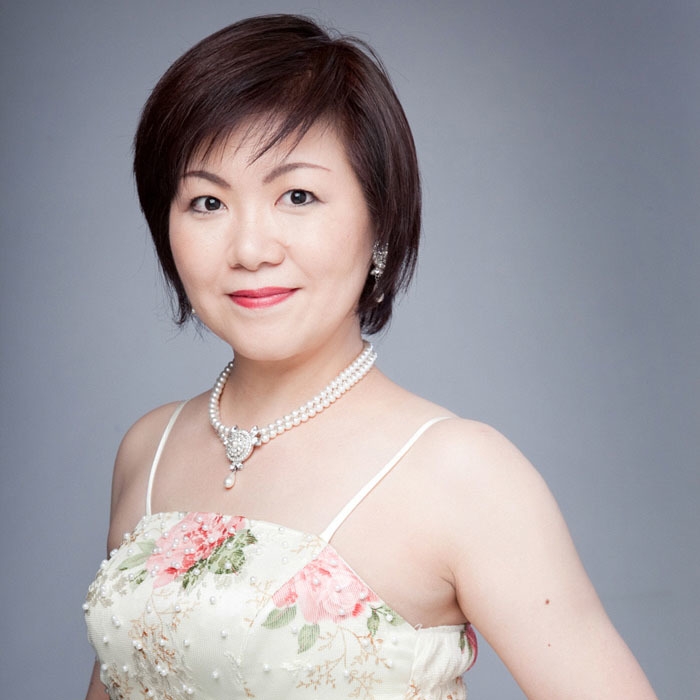 横山美奈氏