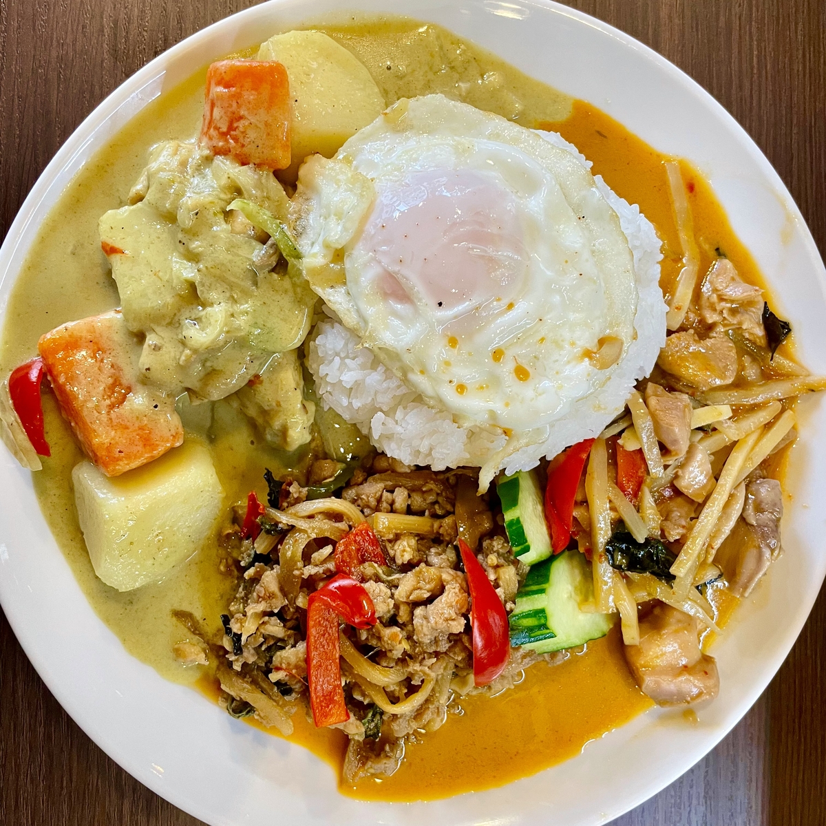 木場【ガパオ警察も安心】本場タイ料理メリーピースがオープン