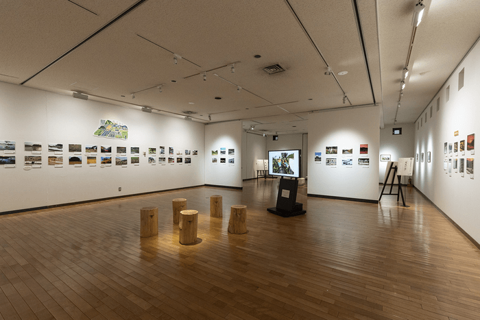 作品展の展示風景(第 14 回「飛鳥のくらし」)