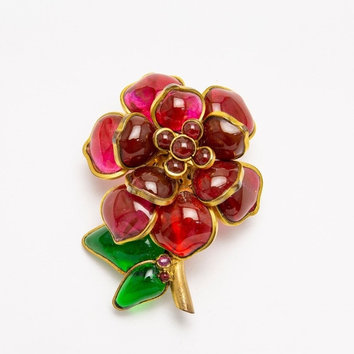 メゾン・グリポワ《ブローチ》 制作:メゾン・グリポワ、1960年代、パート・ド・ヴェール・エナメル ガラス、メタル、小瀧千佐子蔵