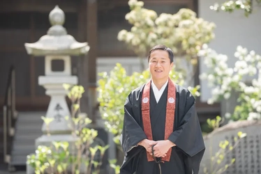 【寺社Now】住職はプレジデント！噂の香川・眞教寺「萬燈宿坊＆珈琲店」に泊まって学んだイノベーティブな経営マインド